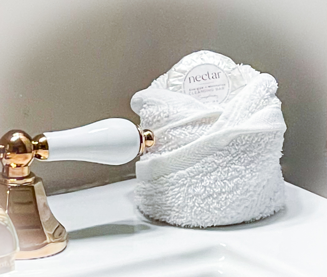 Classic King Guest Room - Bathroom